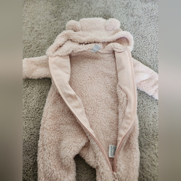 Baby Bear Winter Outfit - Picture 5 of 6